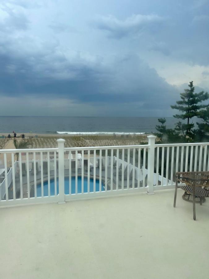 Driftwood Motel Пойнт-Плезант-Бич Экстерьер фото